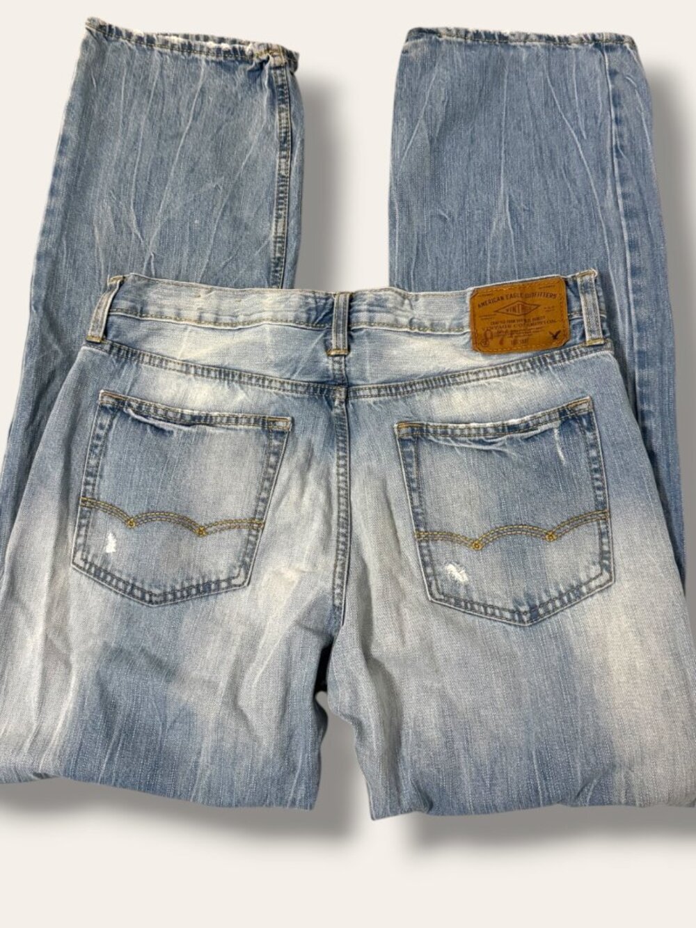 American Eagle Jeans Mens 32 Loose Fit Distressed Light Wash 32x34 Vintage